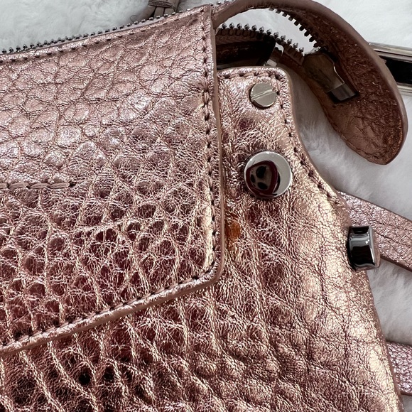 Jimmy Choo Women's Metallic Rose Gold bag - Picture 4 of 14